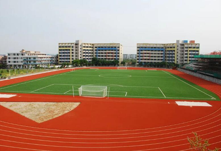 醫(yī)院和(hé)學校(xiào)